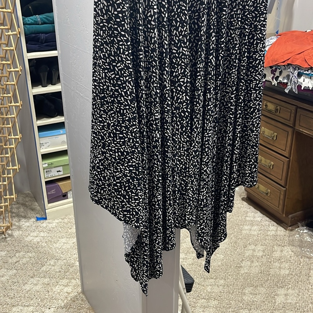 Black and white dress